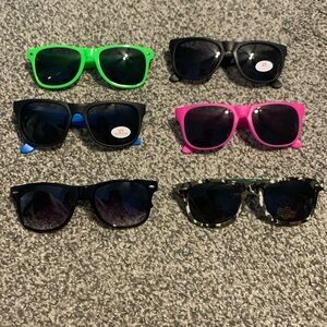 6 pairs of sunglasses